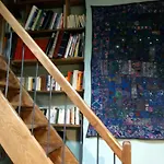 Homestay Maison D'almes Adissan